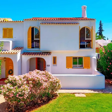 Villa Townhouse Aldeia Do Golfe - Elegante Com Piscina Em Vilamoura *