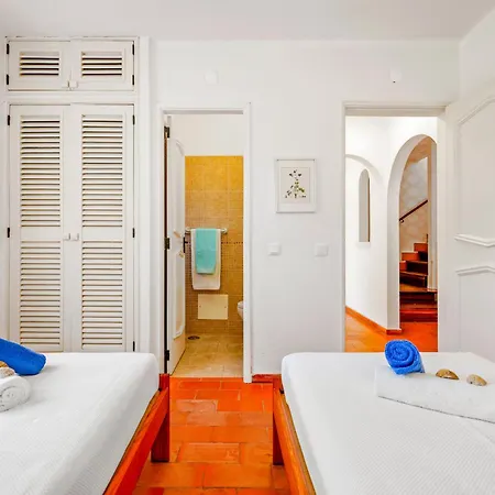 Villa Townhouse Aldeia Do Golfe - Elegante Com Piscina Em Vilamoura