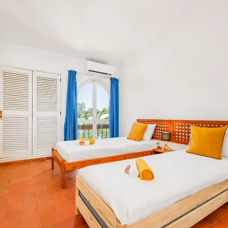 Villa Townhouse Aldeia Do Golfe - Elegante Com Piscina Em Vilamoura *