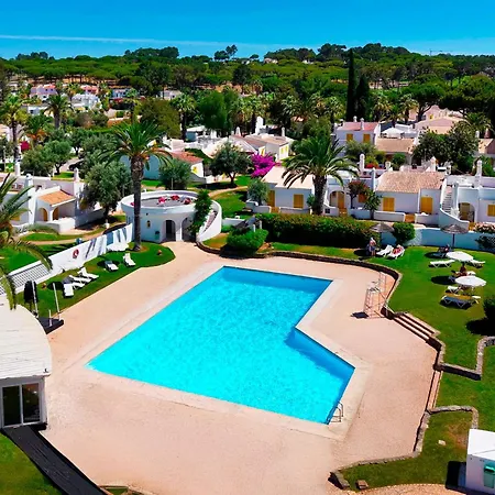 Townhouse Aldeia Do Golfe - Elegante Com Piscina Em Vilamoura Villa