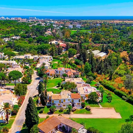 Townhouse Aldeia Do Golfe - Elegante Com Piscina Em Vilamoura
